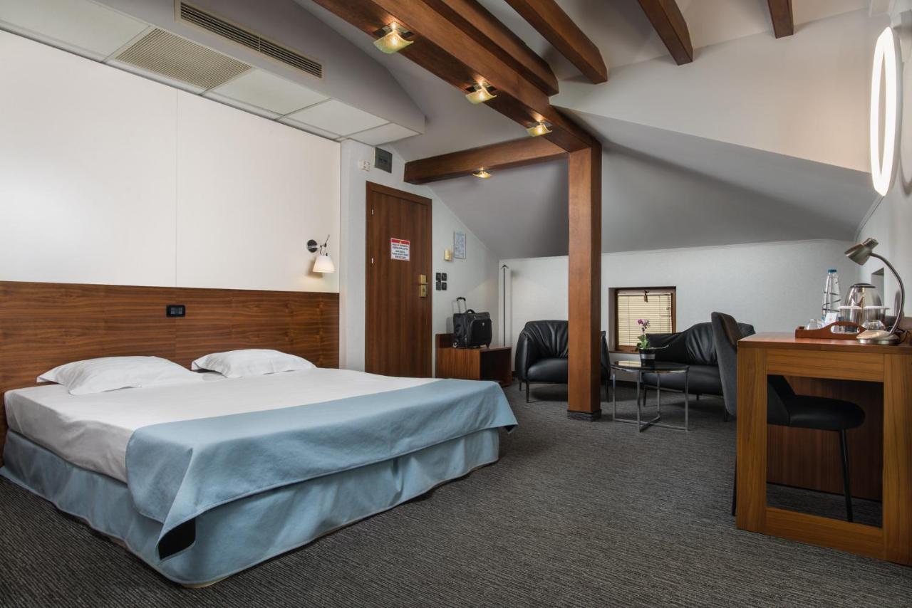Uniqato Hotel 旧扎戈拉 外观 照片